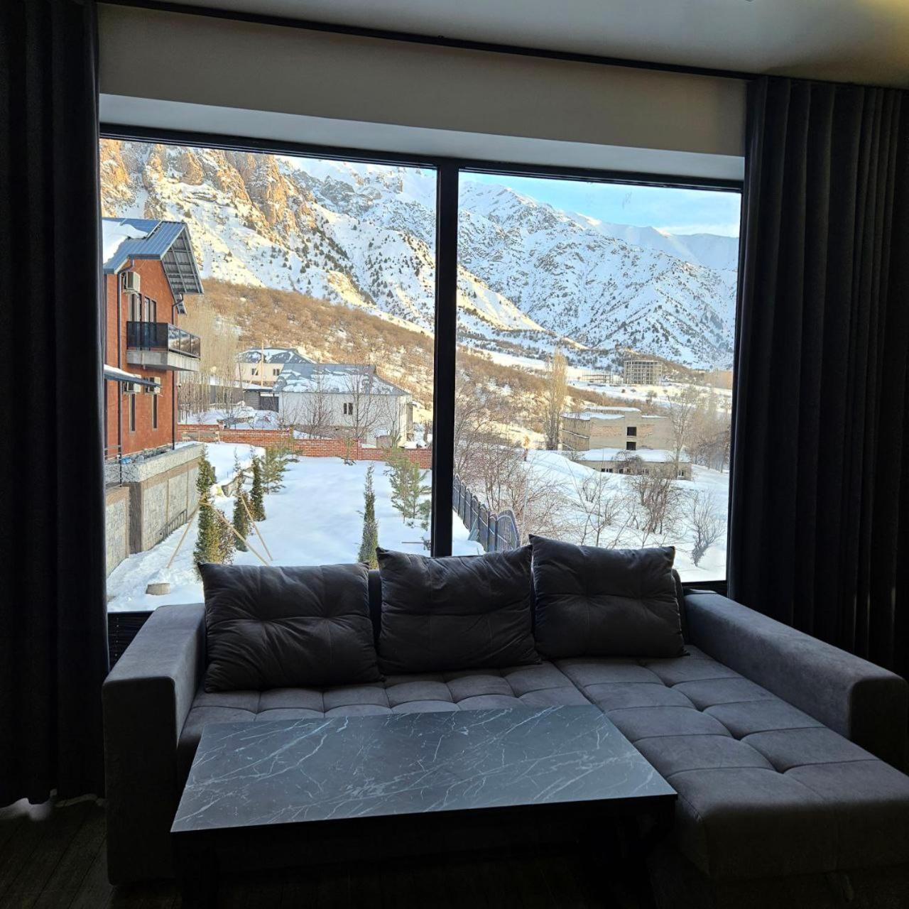 Hostal Panorama Lux Chimgan Exterior foto